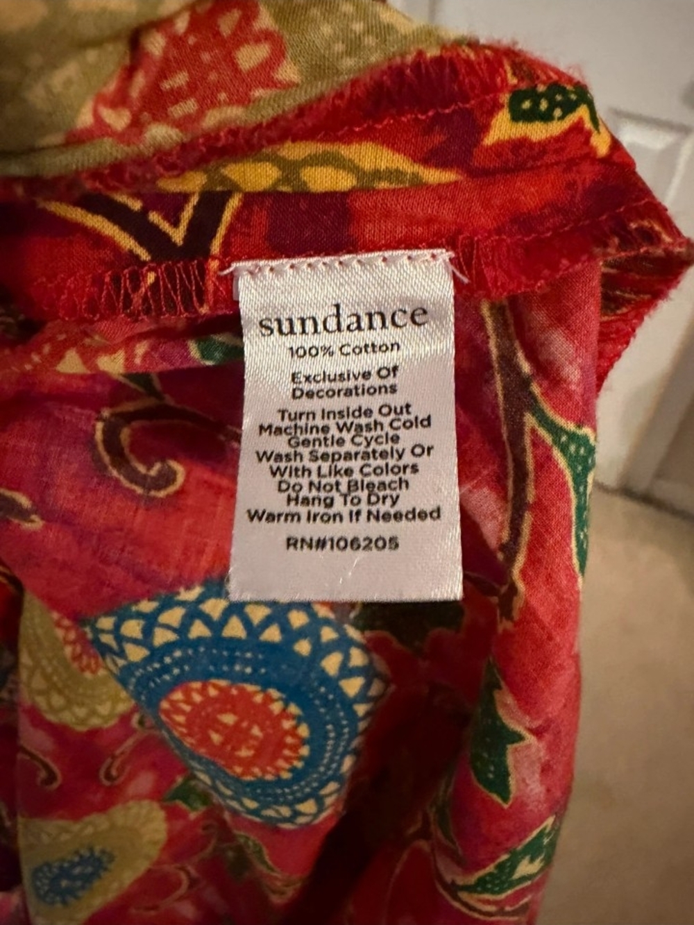 Sundance Red Floral-Print Tassel Drawstring Cropped Cargo Pants - Picture 5 of 7